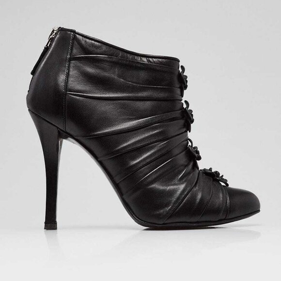 Chanel Black Leather Camellia Flowers Cap Toe Booties Size 6.5/37 - Picture 4 of 5